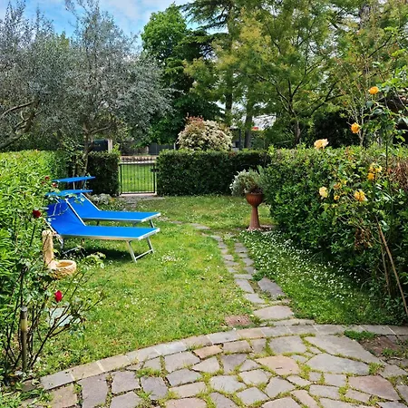 Casolare 1898 Πέζαρο